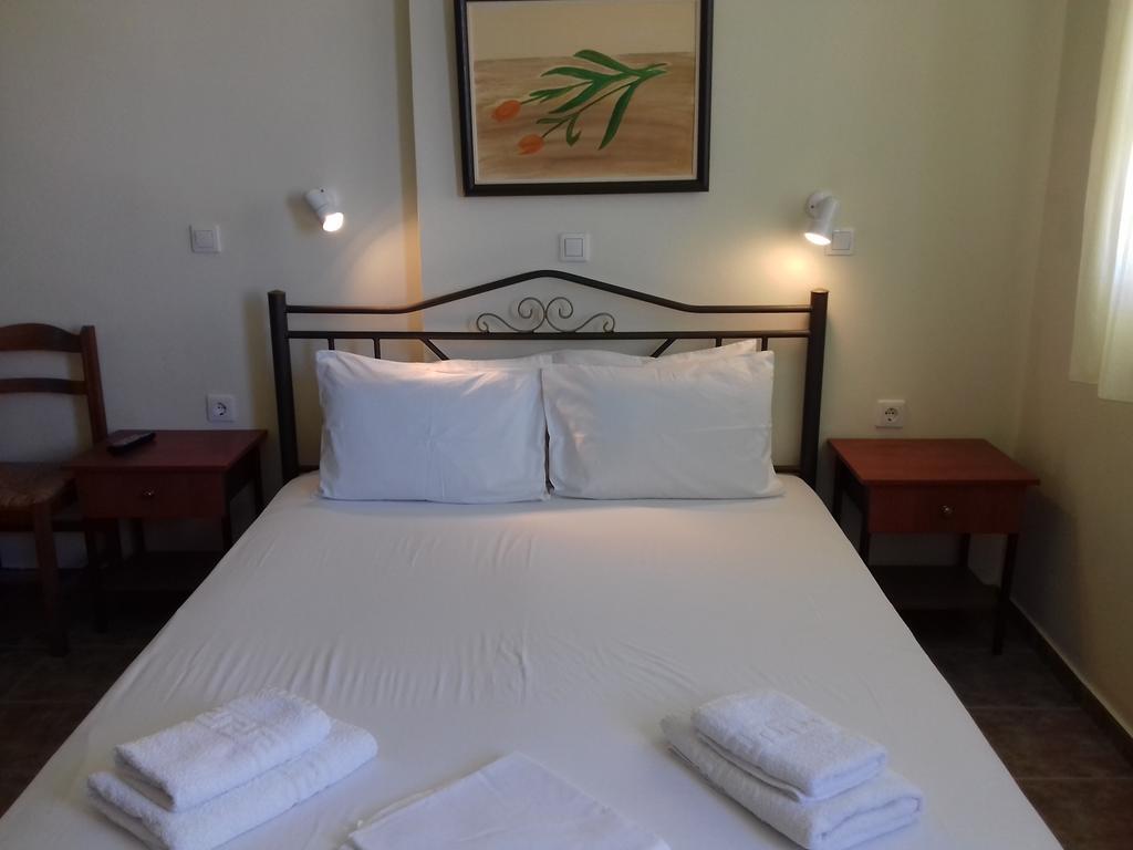 Kyklades Aparthotel Agios Ioannis  Exteriör bild